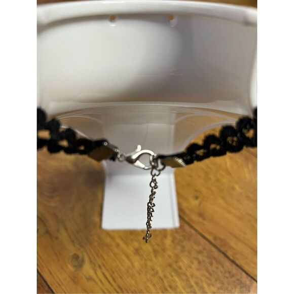 Heart & Key Silver and Black Ribbon Necklace Goth Y2K - Picture 5 of 5